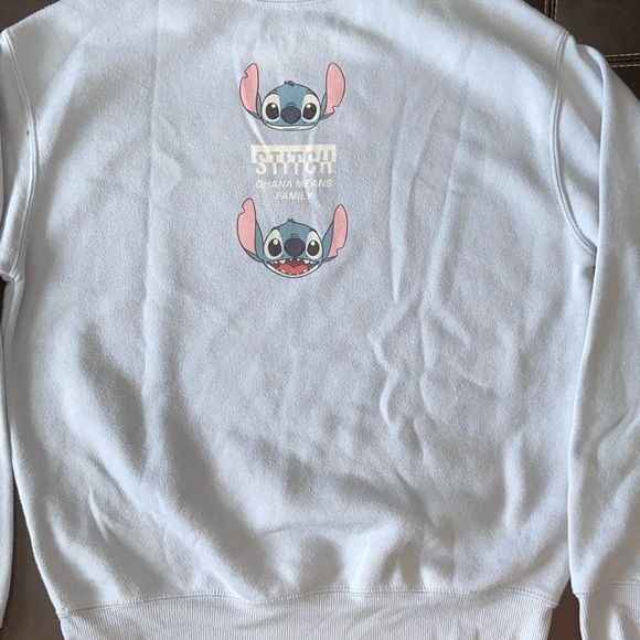 Disney pullover sweatshirt Stitch Ohana Sz medium long sleeve blues - Picture 4 of 6